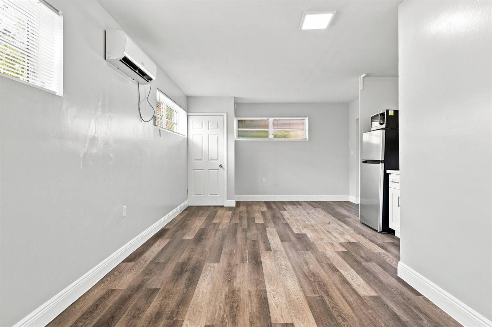 1964 NE 172nd Street # Efficiency, North Miami Beach, FL 33162 photo 5
