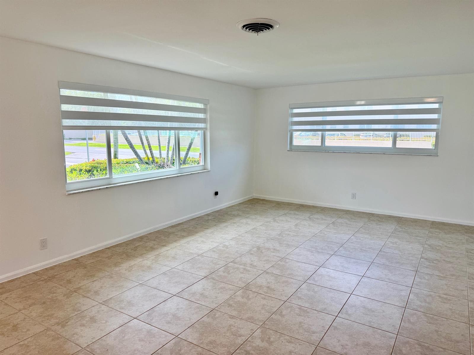 617 SE 8th Avenue, Deerfield Beach, FL 33441 photo 4