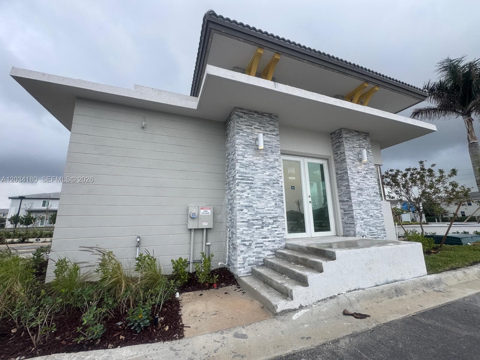 705 SE 13th St Cir # 705, Homestead, FL 33034 photo 4