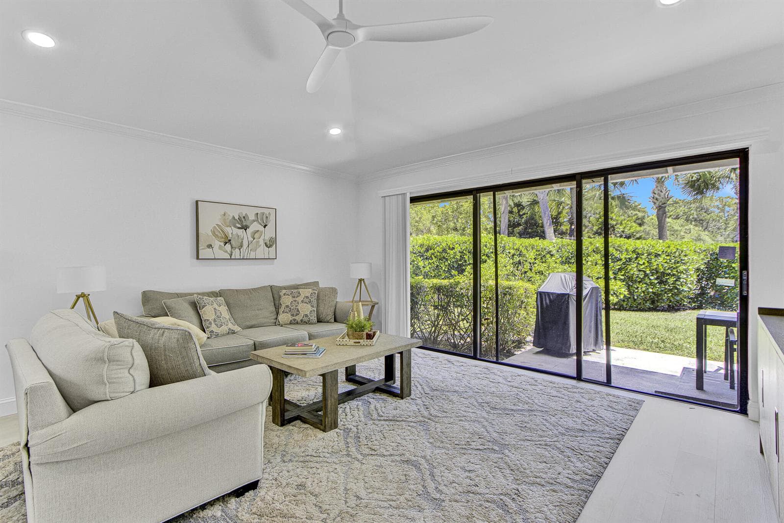 106 Club Drive, Palm Beach Gardens, FL 33418 photo 5