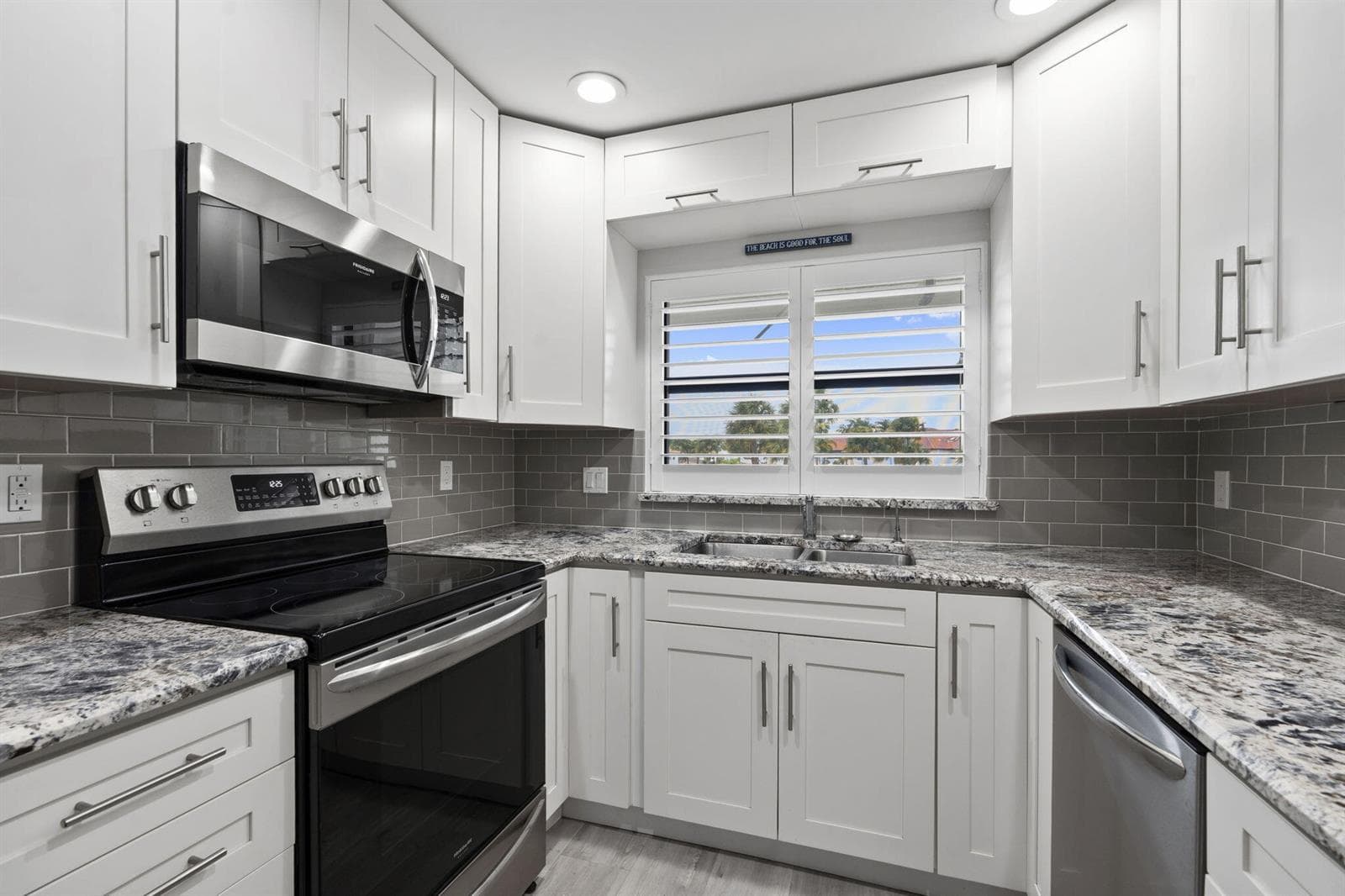 6102 SE Landing Way # 14, Stuart, FL 34997 photo 5