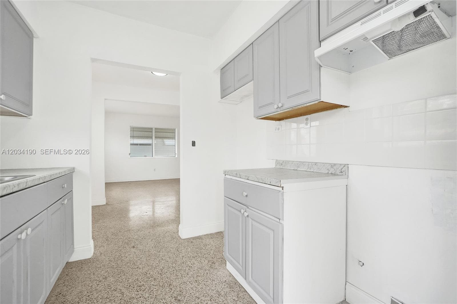 710 82nd St # 1, Miami Beach, FL 33141 photo 5