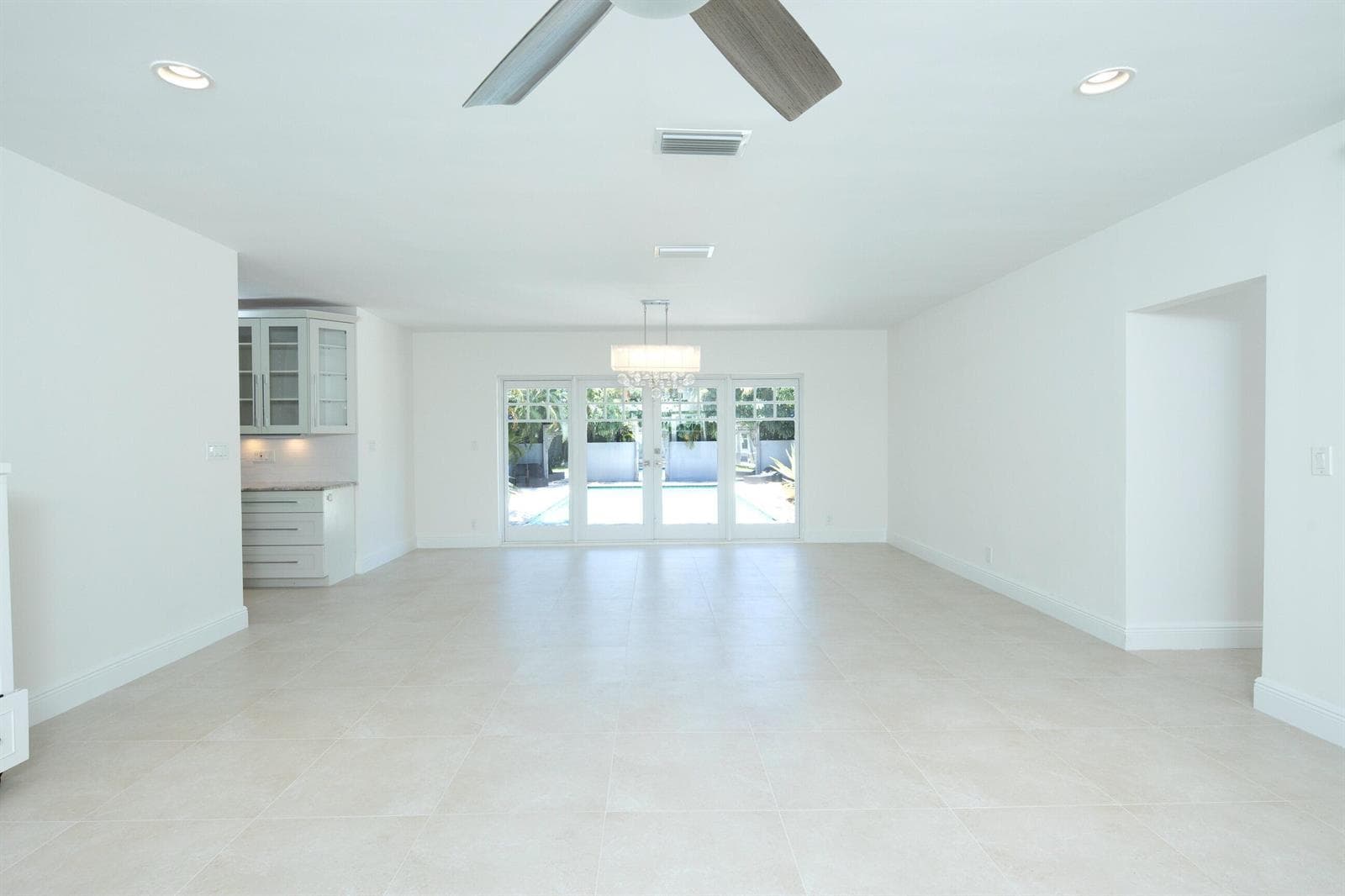 1635 Seabreeze Boulevard, Fort Lauderdale, FL 33316 photo 5
