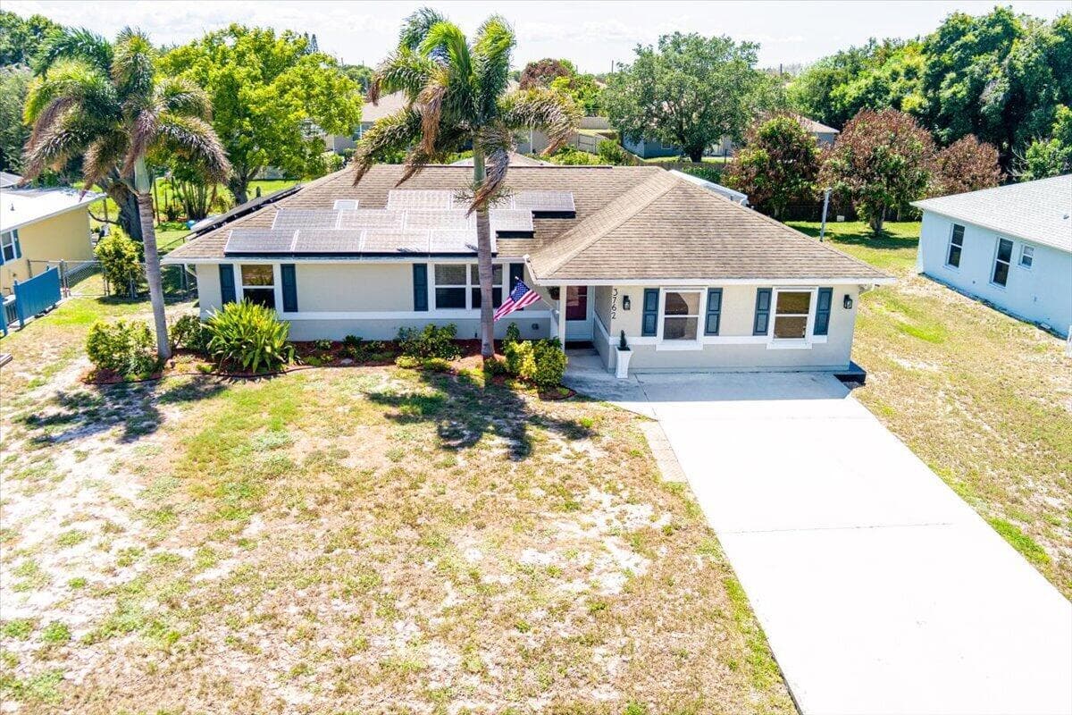 3762 SW Lachine Street, Port St. Lucie, FL 34953 photo 2