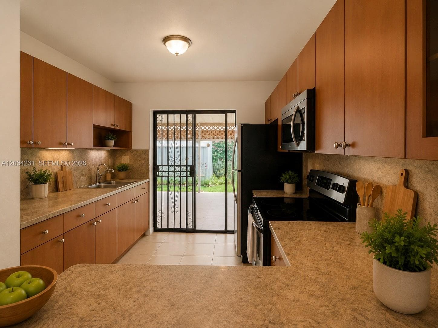 2775 W 61st St # 102, Hialeah, FL 33016 photo 4