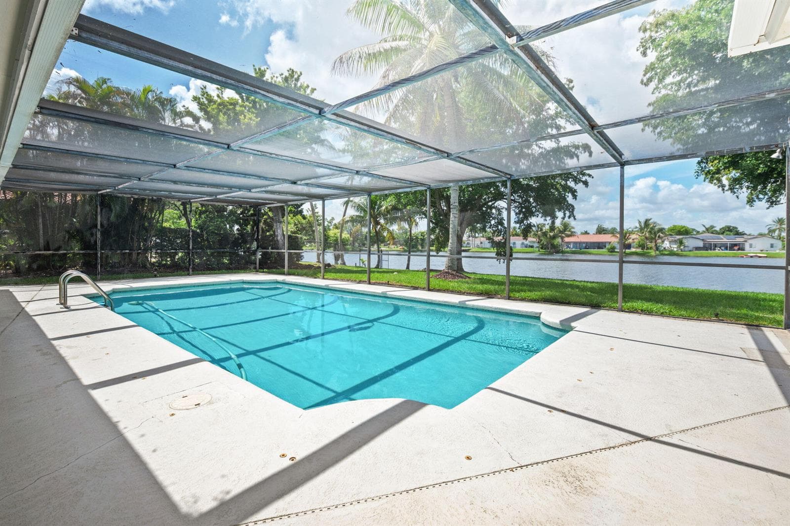 16731 Harbor Court, Weston, FL 33326 photo 4