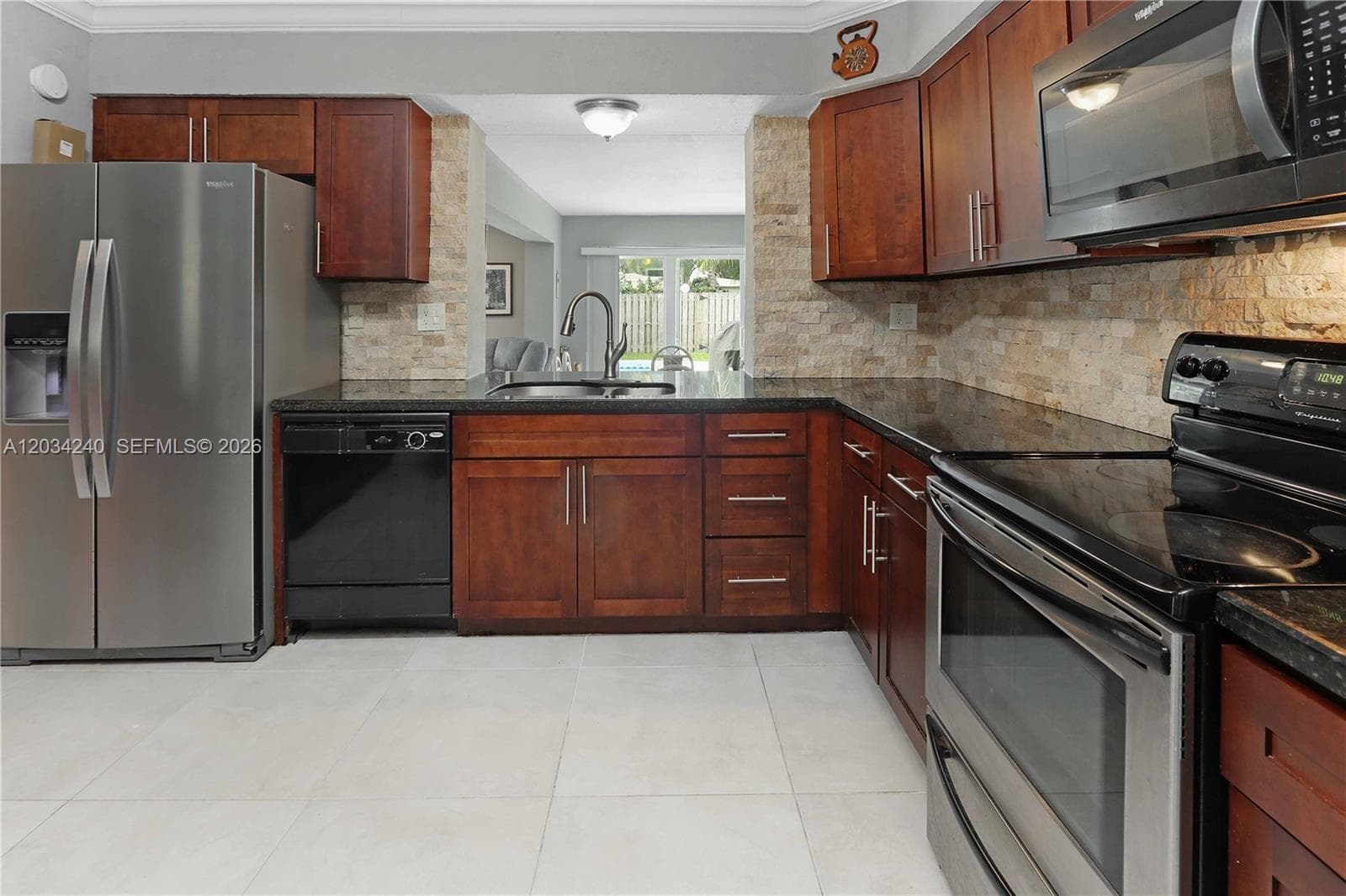 1324 Washington St, Hollywood, FL 33019 photo 5