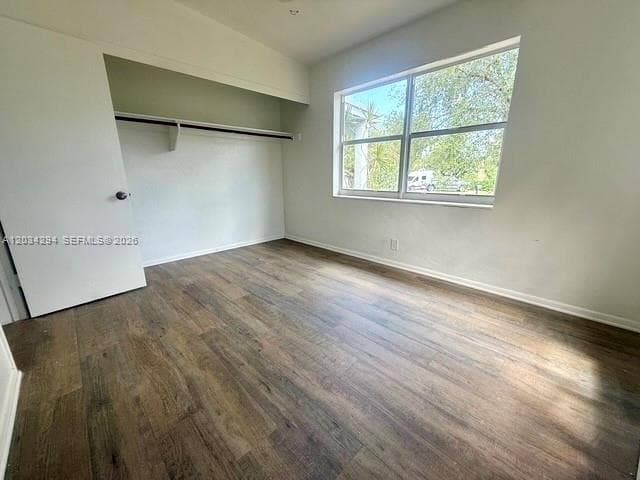 530 Mentone Rd, Lake Worth, FL 33462 photo 4