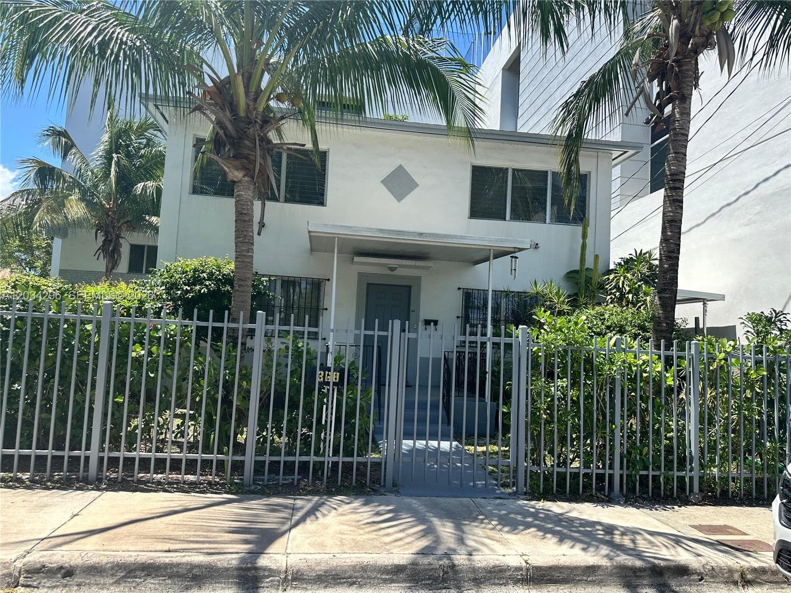 364 SW 11th St, Miami, FL 33130 photo 5