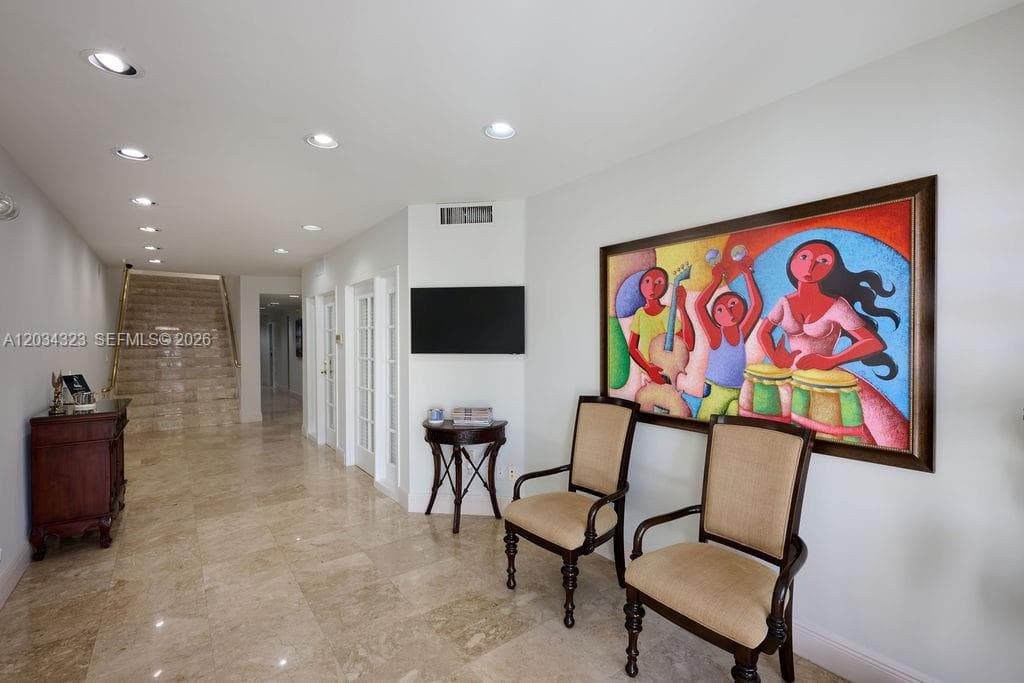 355 Palermo Ave, Coral Gables, FL 33134 photo 2