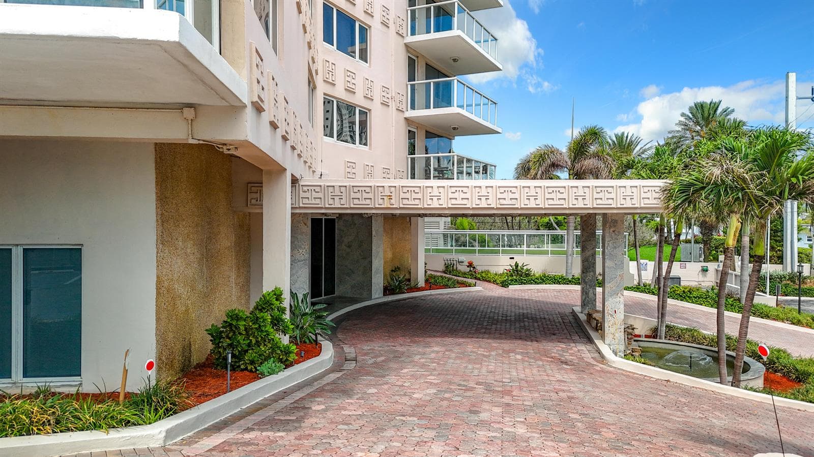 3000 Holiday Drive # 1505, Fort Lauderdale, FL 33316 photo 5