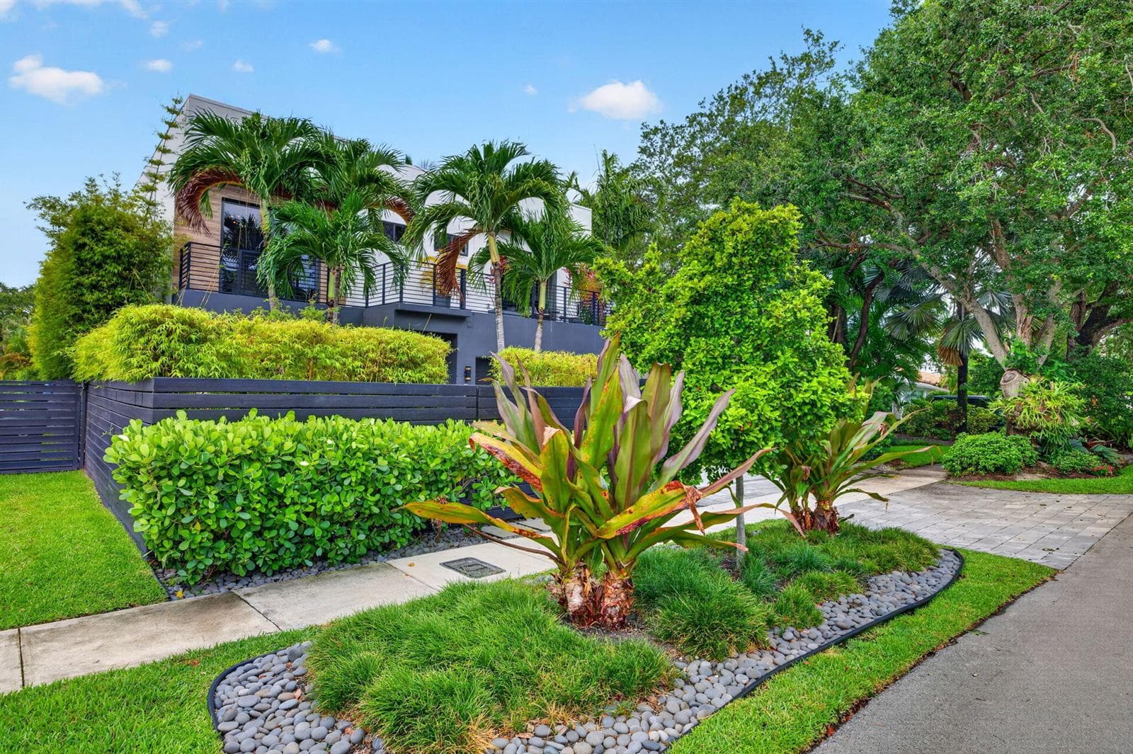 1644 NE 4th Court, Fort Lauderdale, FL 33301 photo 5