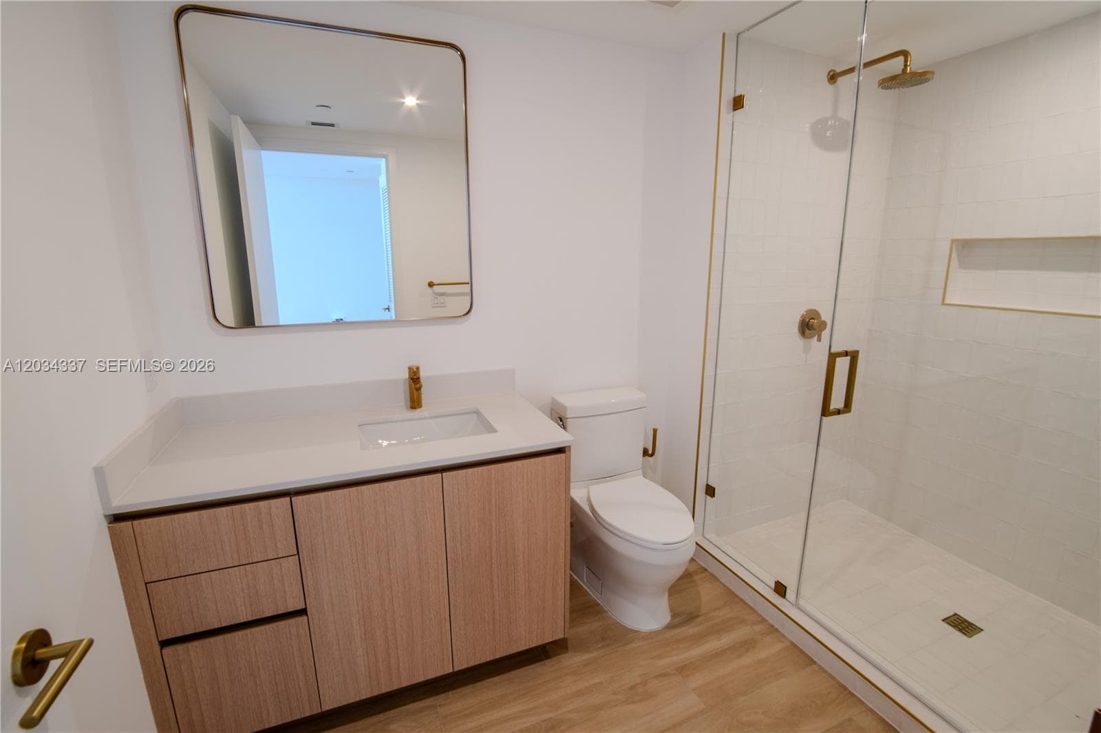 90 NE 32nd St # 824, Miami, FL 33137 photo 2