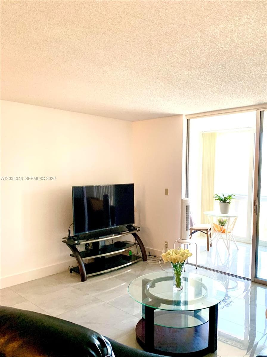 501 NE 14th Ave # 601, Hallandale Beach, FL 33009 photo 5