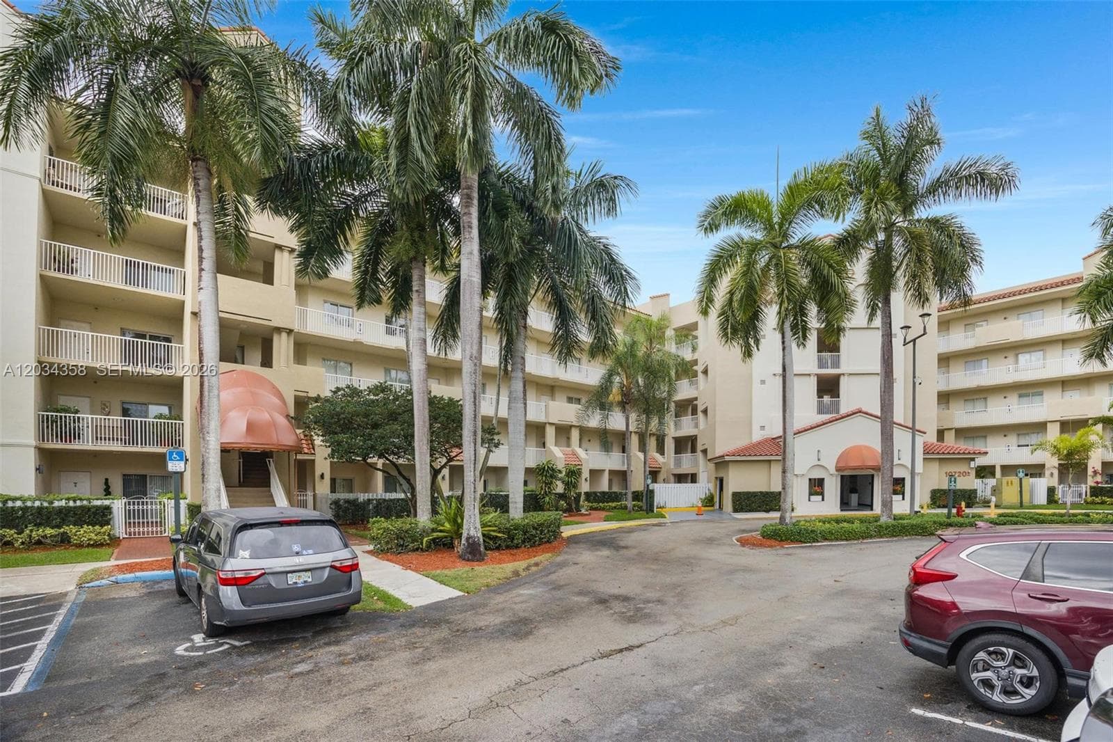 10720 NW 66th St # 202, Doral, FL 33178 photo 2