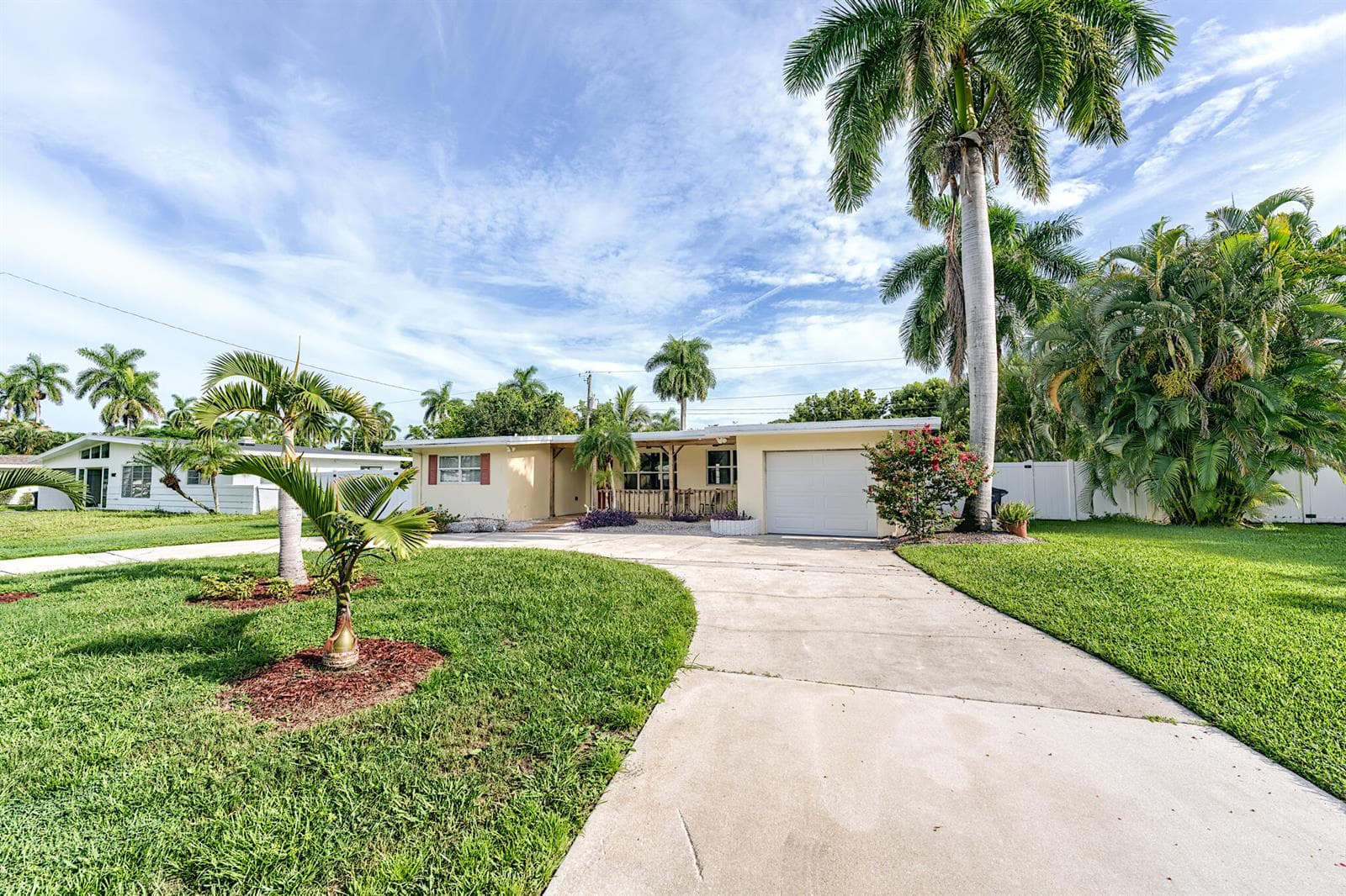 1443 Ricardo Avenue, Fort Myers, FL 33901 photo 3