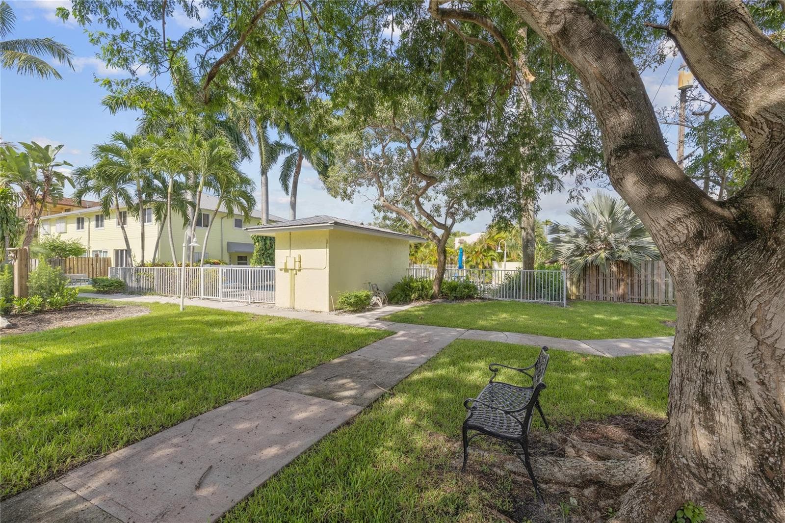 603 SW 7th Avenue # 11, Fort Lauderdale, FL 33315 photo 4
