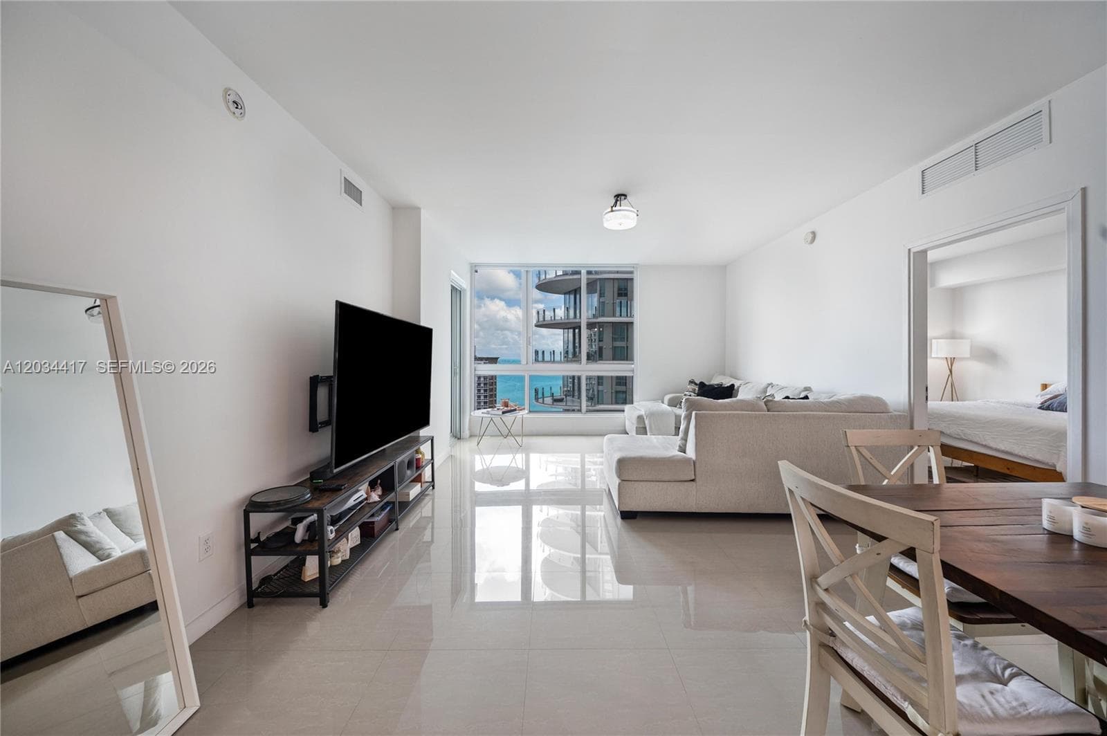 300 S Biscayne Blvd # T-3406, Miami, FL 33131 photo 5