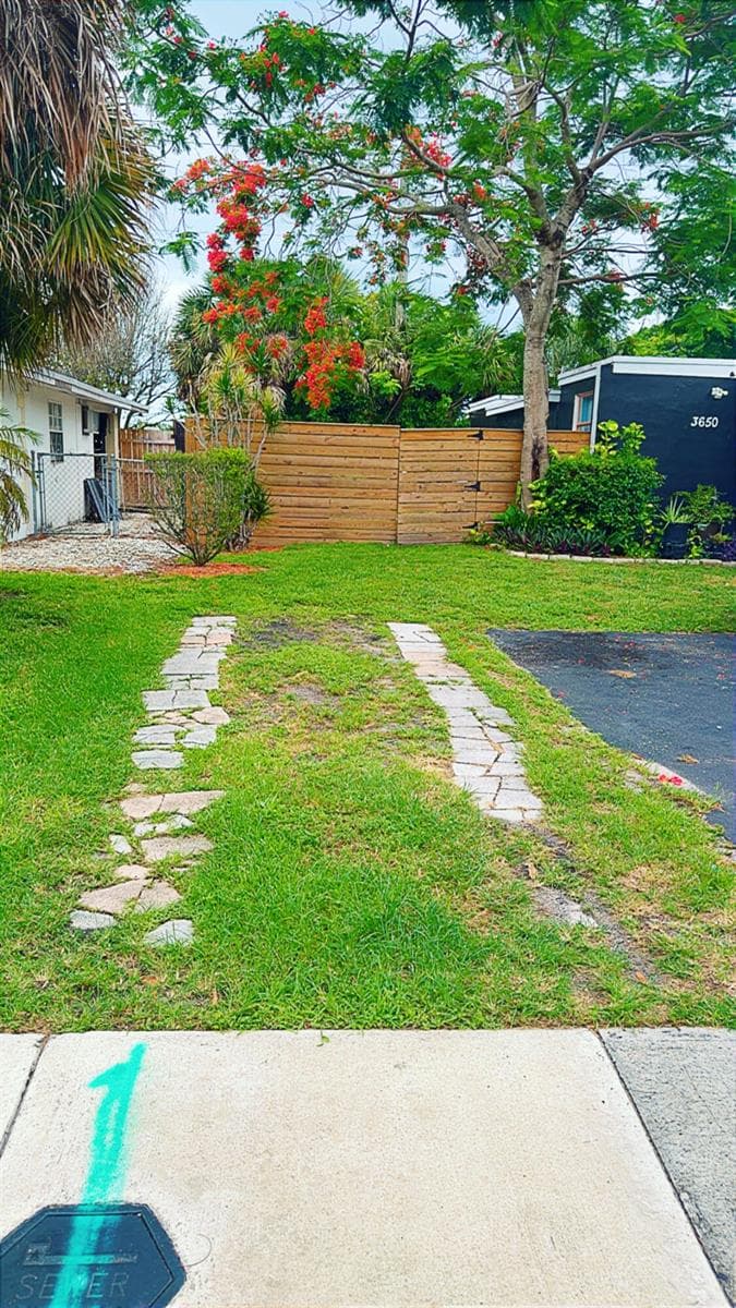 3650 NW 44th Avenue, Lauderdale Lakes, FL 33319 photo 4