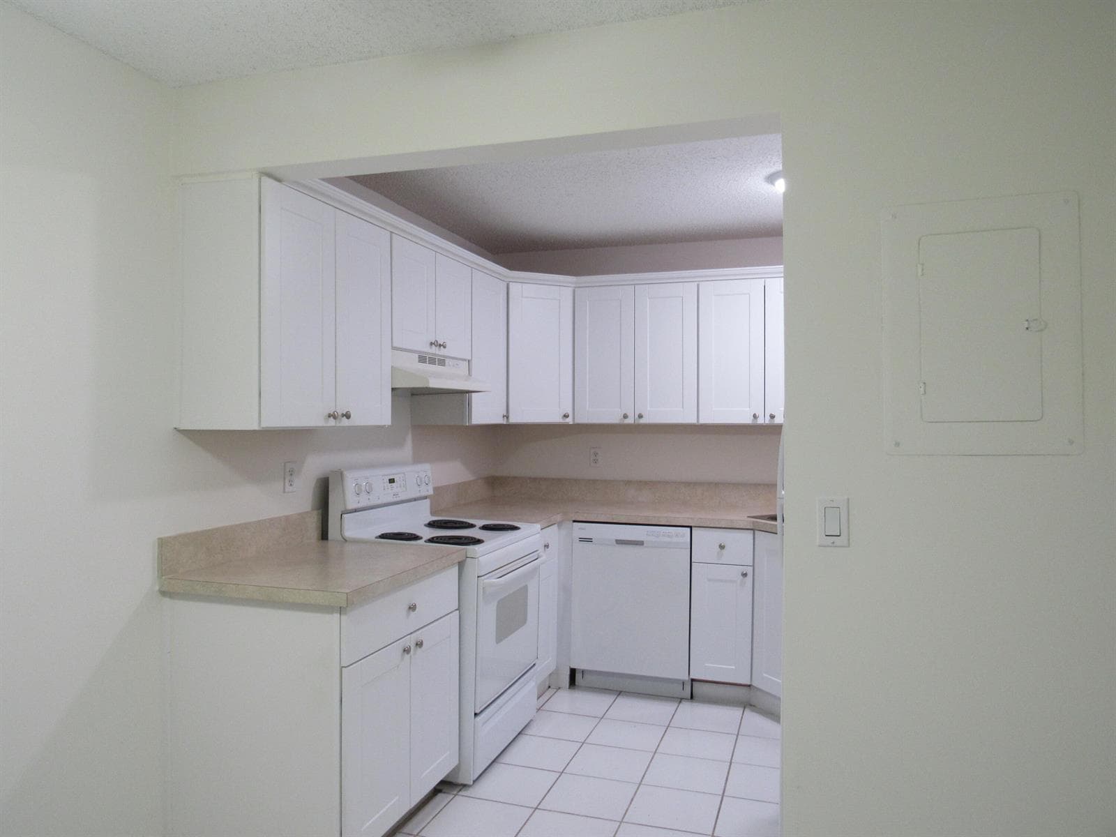 2110 SE Edler Drive, Stuart, FL 34994 photo 5