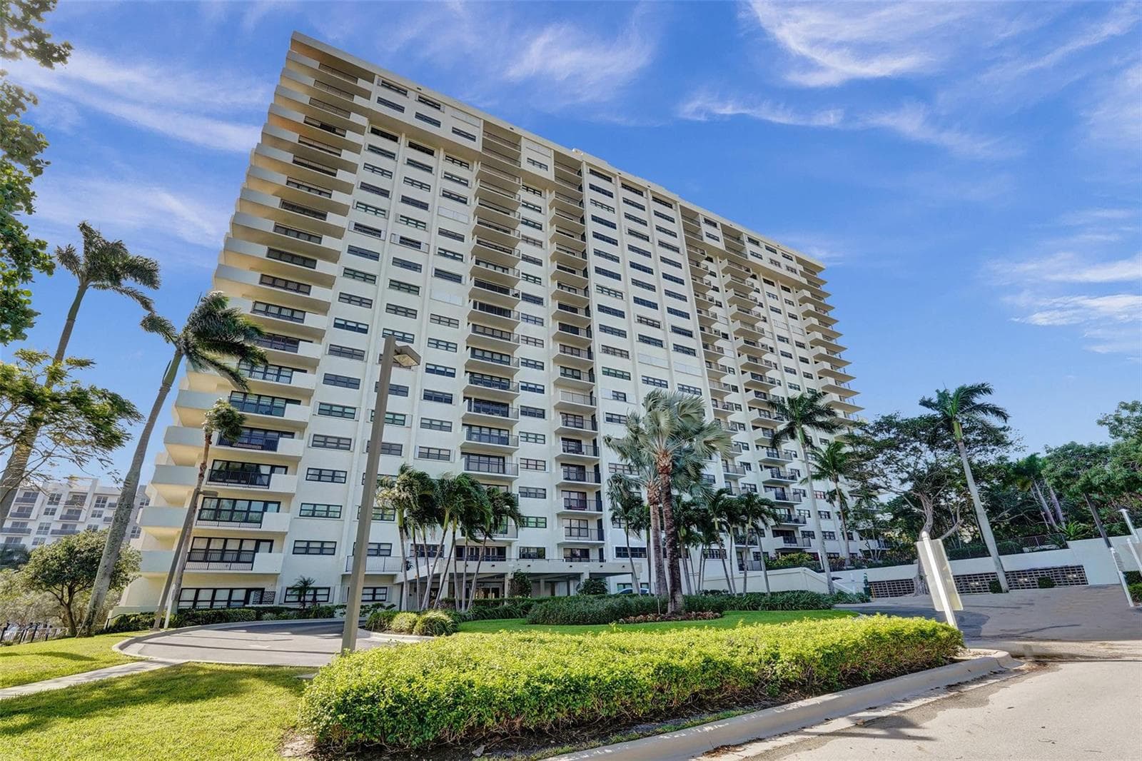 3200 Port Royale Drive N # 905, Fort Lauderdale, FL 33308 photo 2
