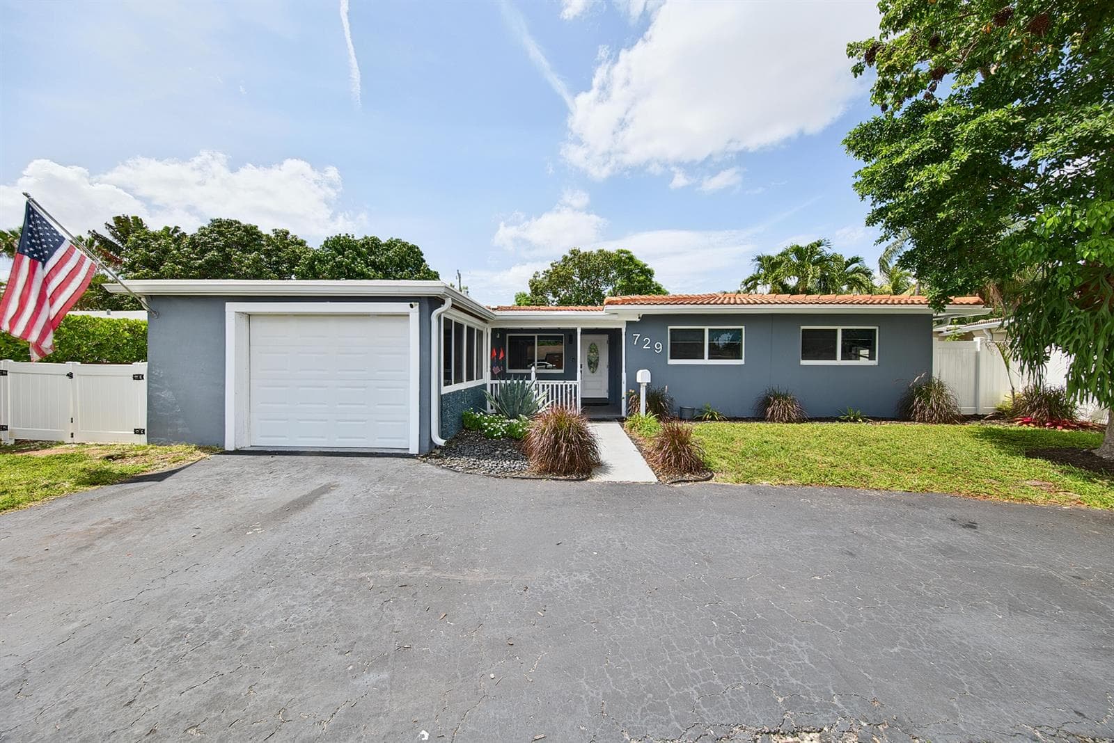 729 NW 29th Court, Wilton Manors, FL 33311 photo 2