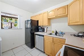 504 Gardens Drive # 203, Pompano Beach, FL 33069 photo 3