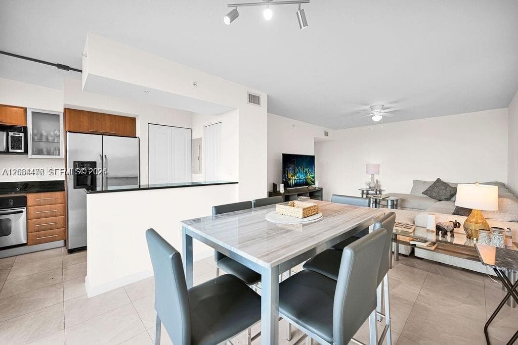 610 W Las Olas Blvd # 312N, Fort Lauderdale, FL 33312 photo 5