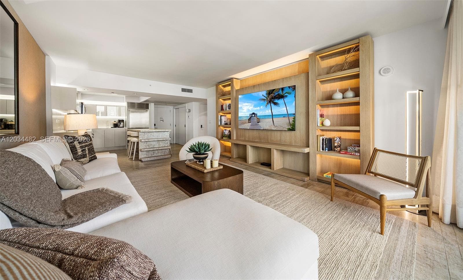 102 24th St # 1112, Miami Beach, FL 33139 photo 4