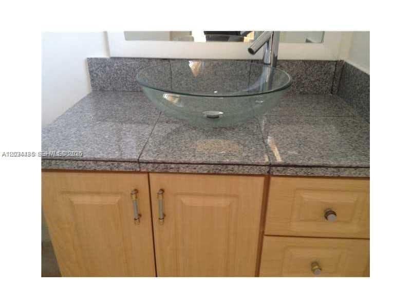 2903 N Miami Beach Blvd # 505, North Miami Beach, FL 33160 photo 2