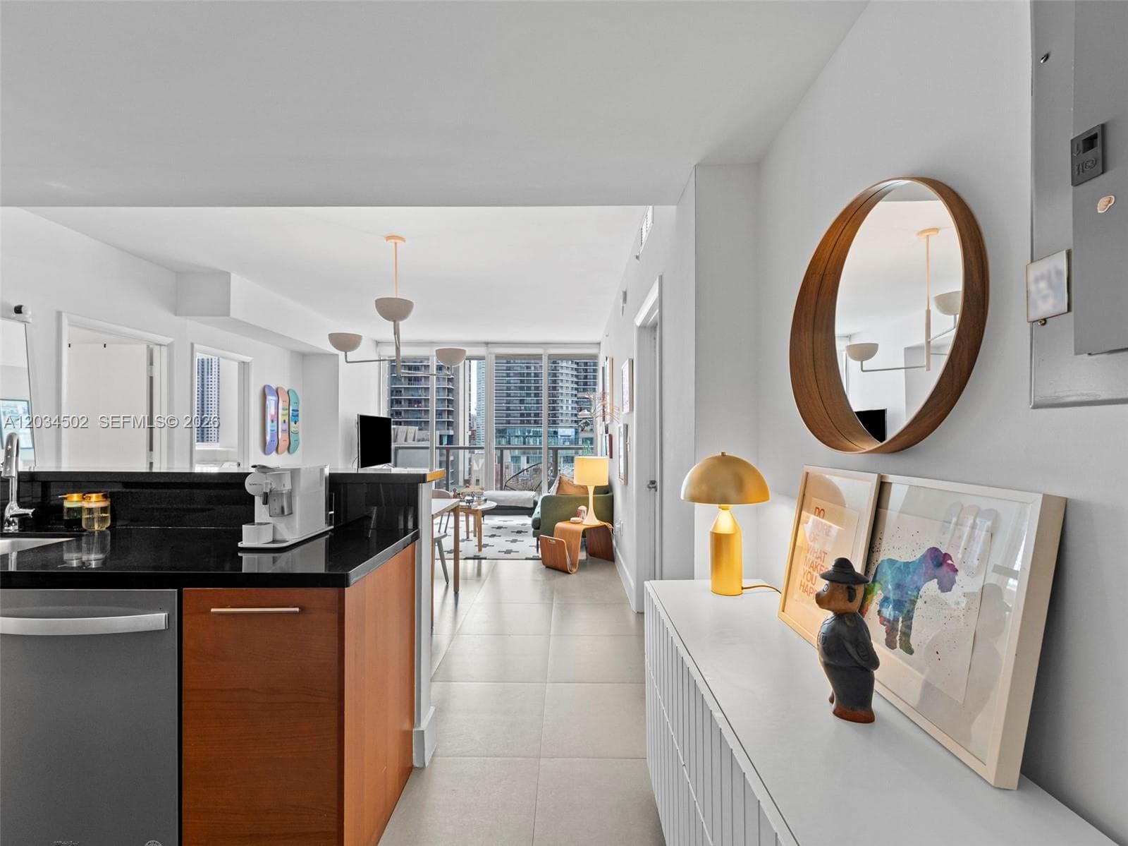 253 NE 2nd St # 1801, Miami, FL 33132 photo 2