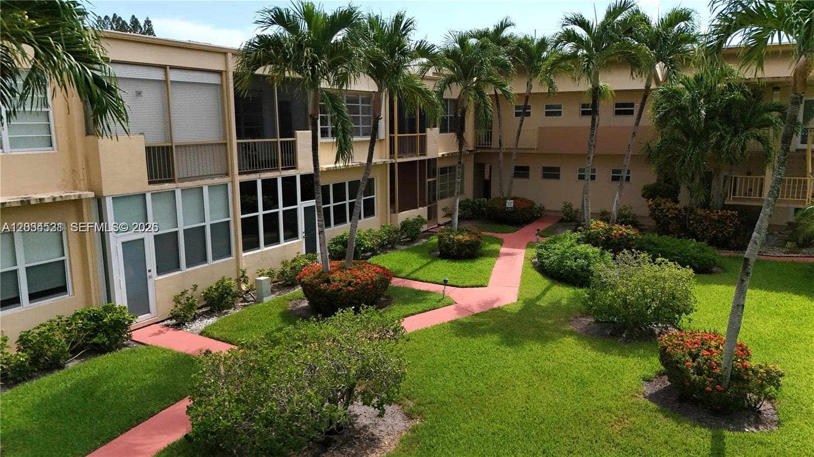 851 NE 14th Ave # 414, Hallandale Beach, FL 33009 photo 3