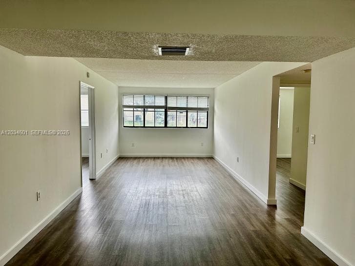 6175 NW 186th St # 110, Hialeah, FL 33015 photo 4