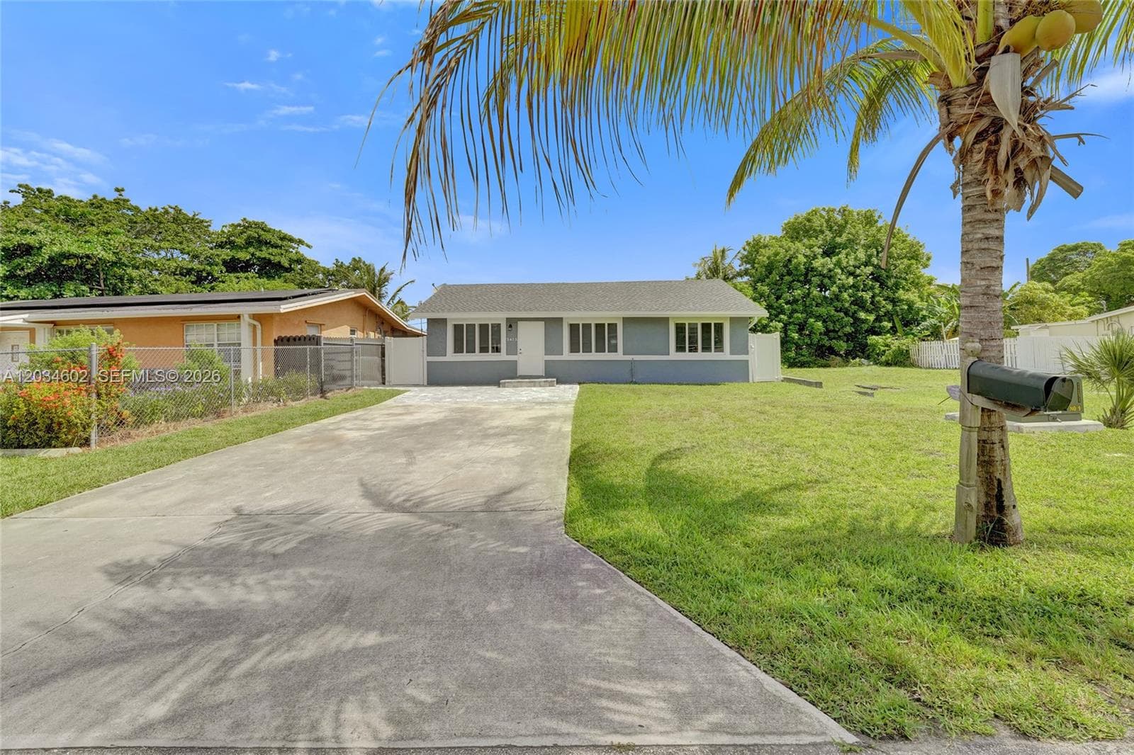3413 SW 12th Ct, Fort Lauderdale, FL 33312 photo 2