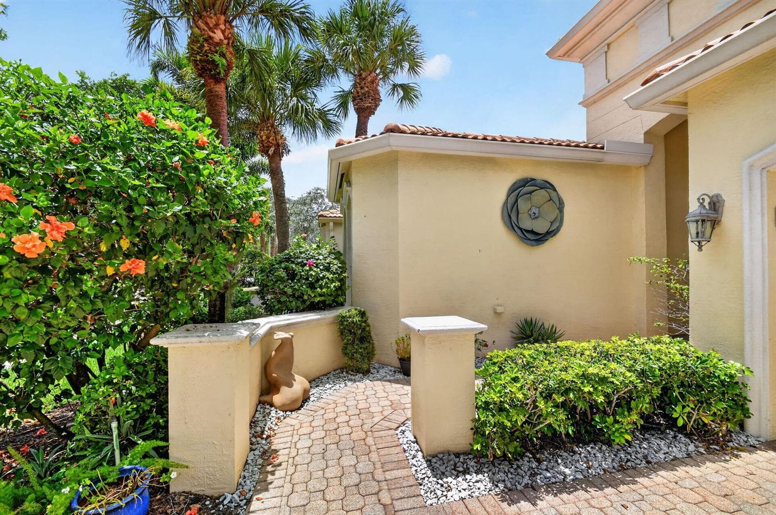 8553 E Via Grande E, Wellington, FL 33411 photo 4