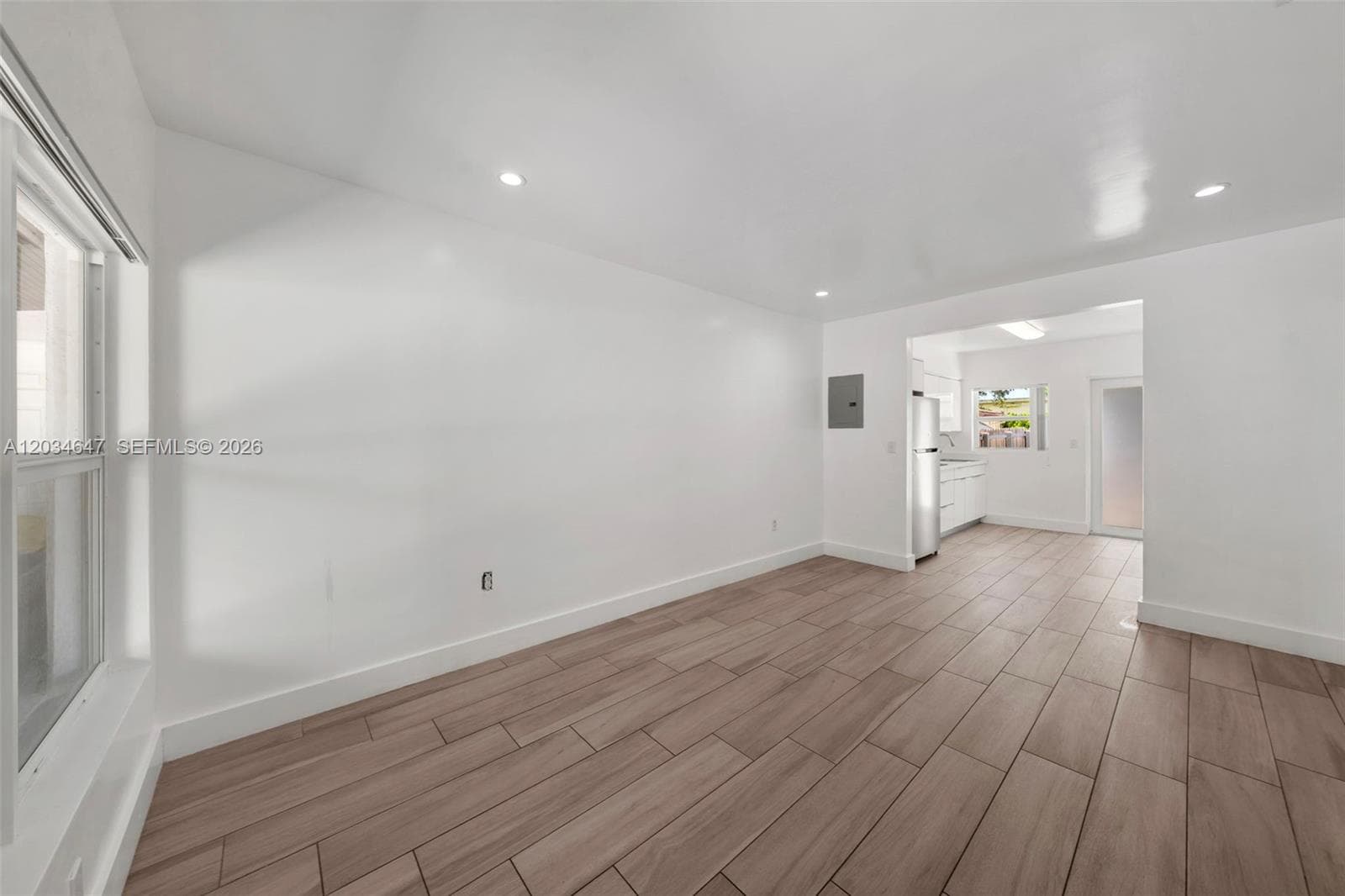 520 NW 104th St # 520, Miami, FL 33150 photo 4