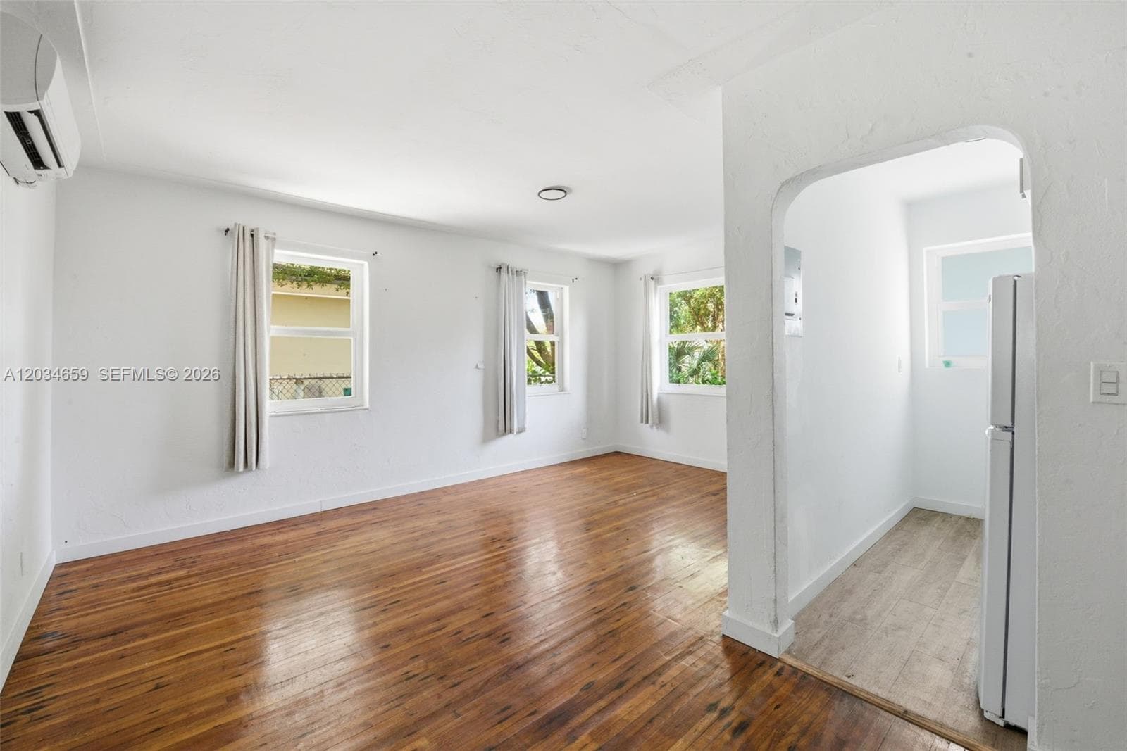 101 NW 74th St # 4, Miami, FL 33150 photo 4