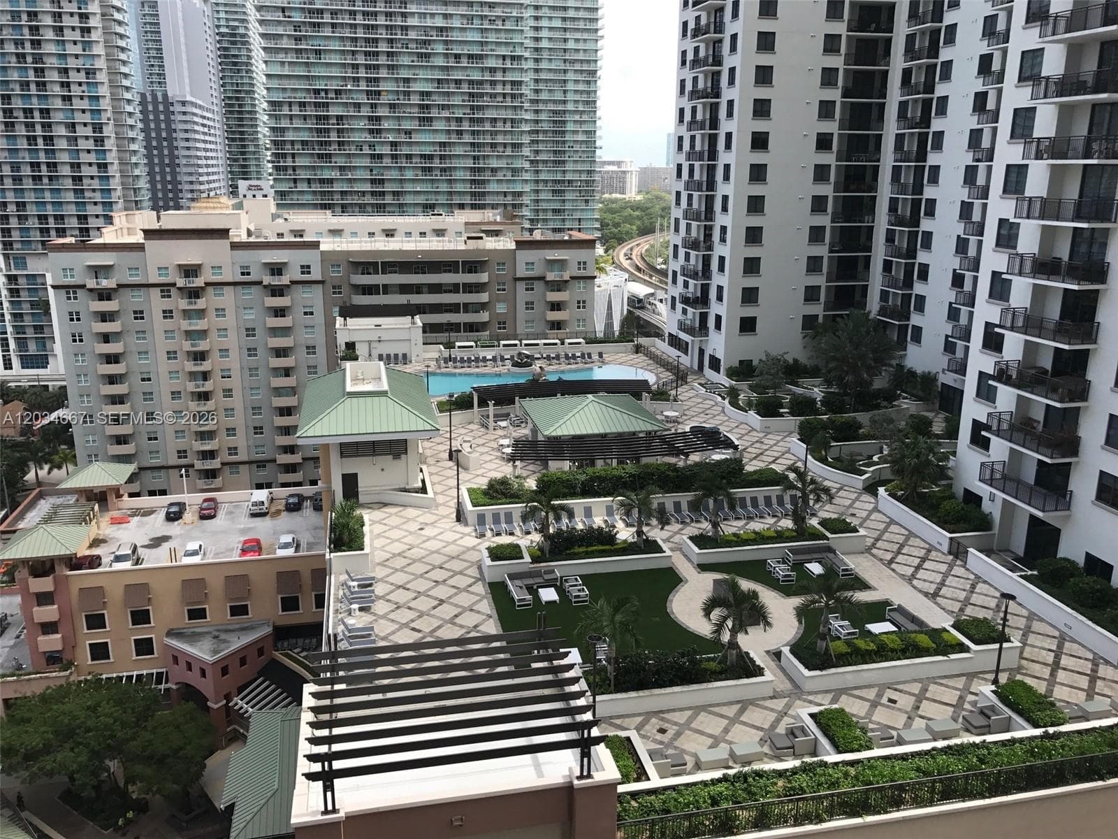 55 SW 9 St # 1605, Miami, FL 33130 photo 2