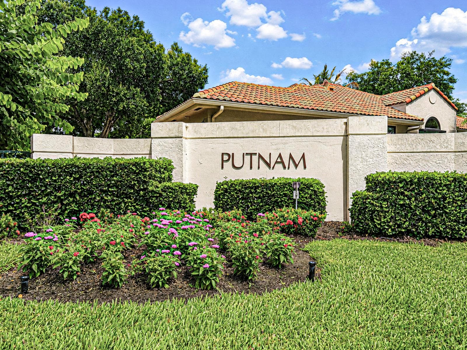 3390 SE Putnam Court, Stuart, FL 34997 photo 2