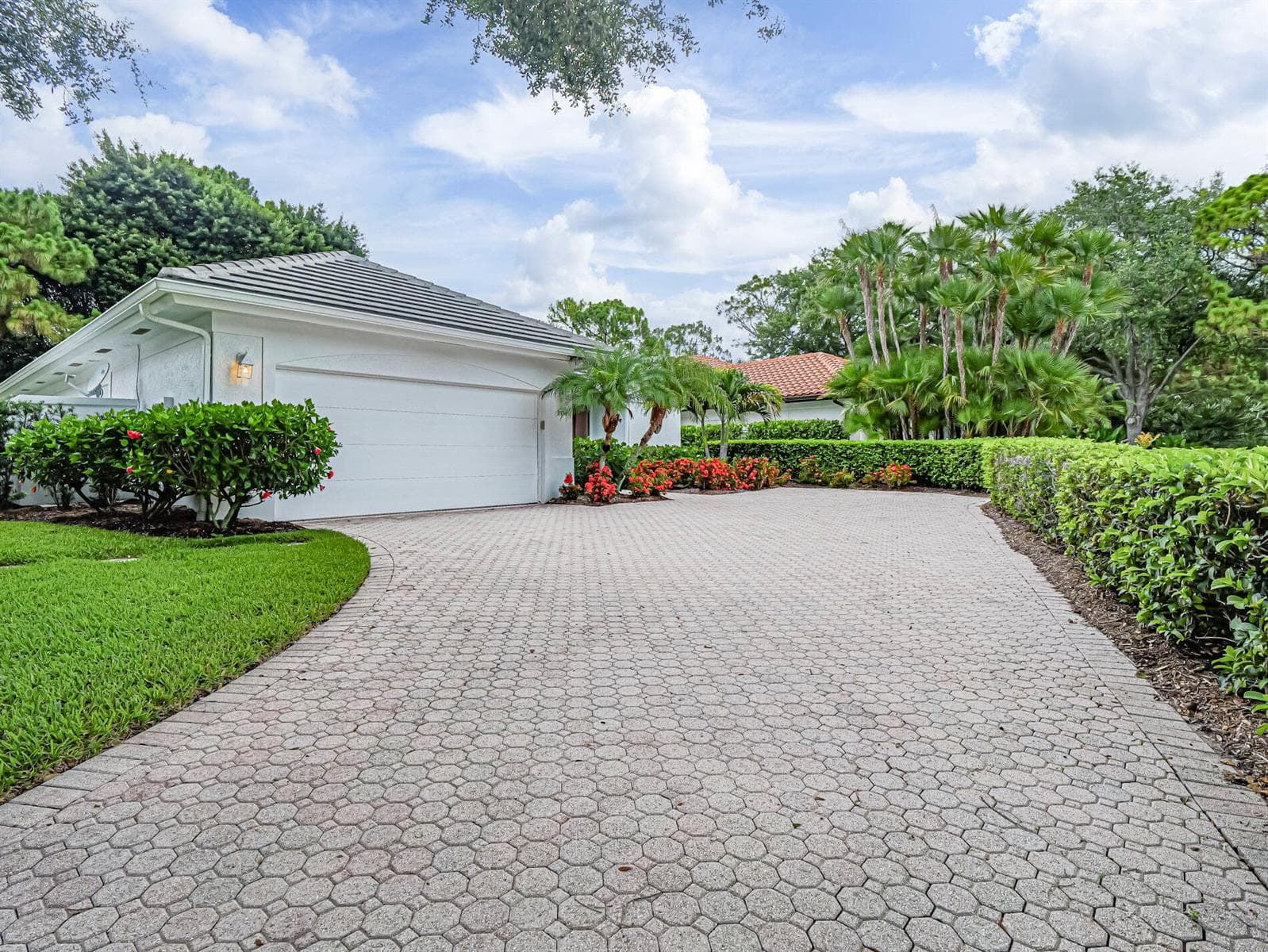 3390 SE Putnam Court, Stuart, FL 34997 photo 4