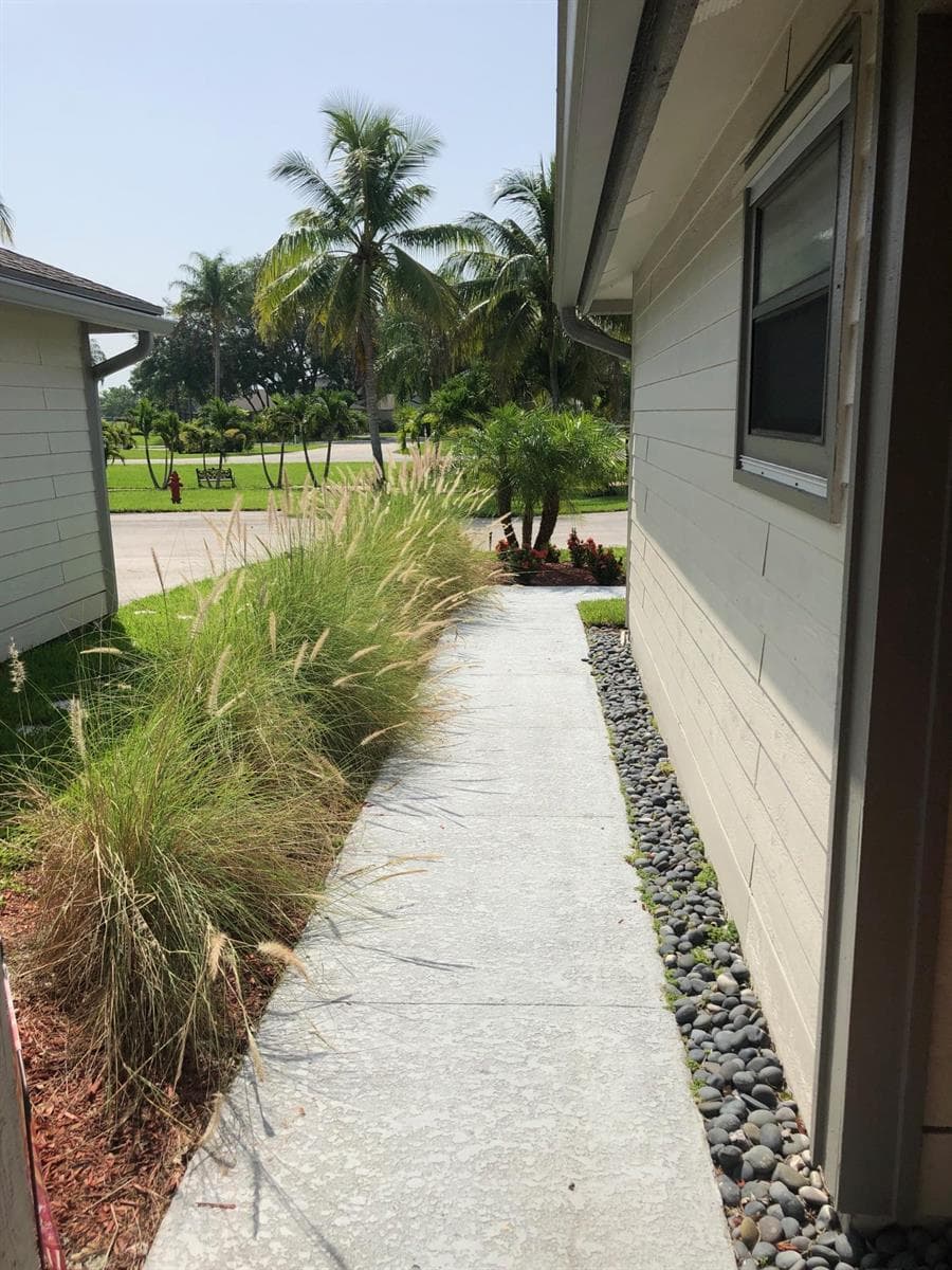 2555 Bedford Mews Drive, Wellington, FL 33414 photo 2