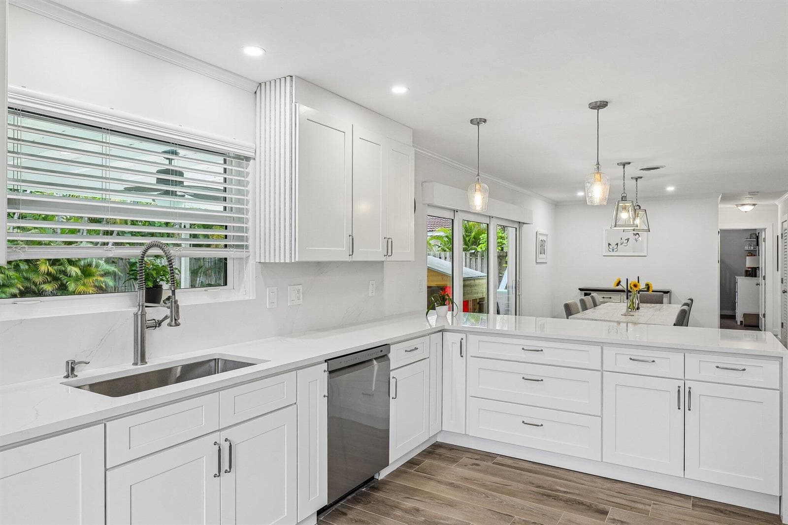 500 SE 8th Avenue, Deerfield Beach, FL 33441 photo 2