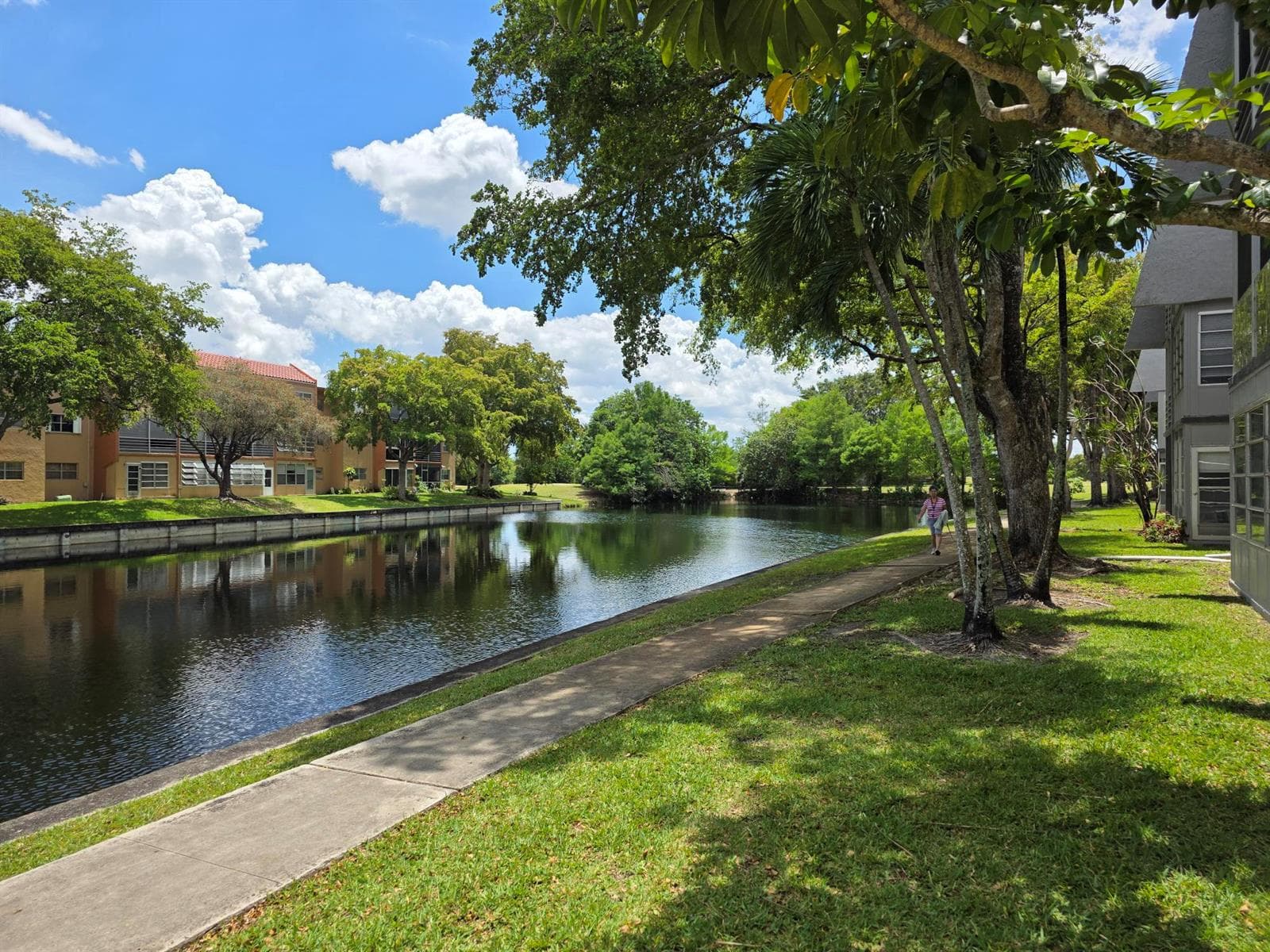 9081 Lime Bay Boulevard # 211, Tamarac, FL 33321 photo 2