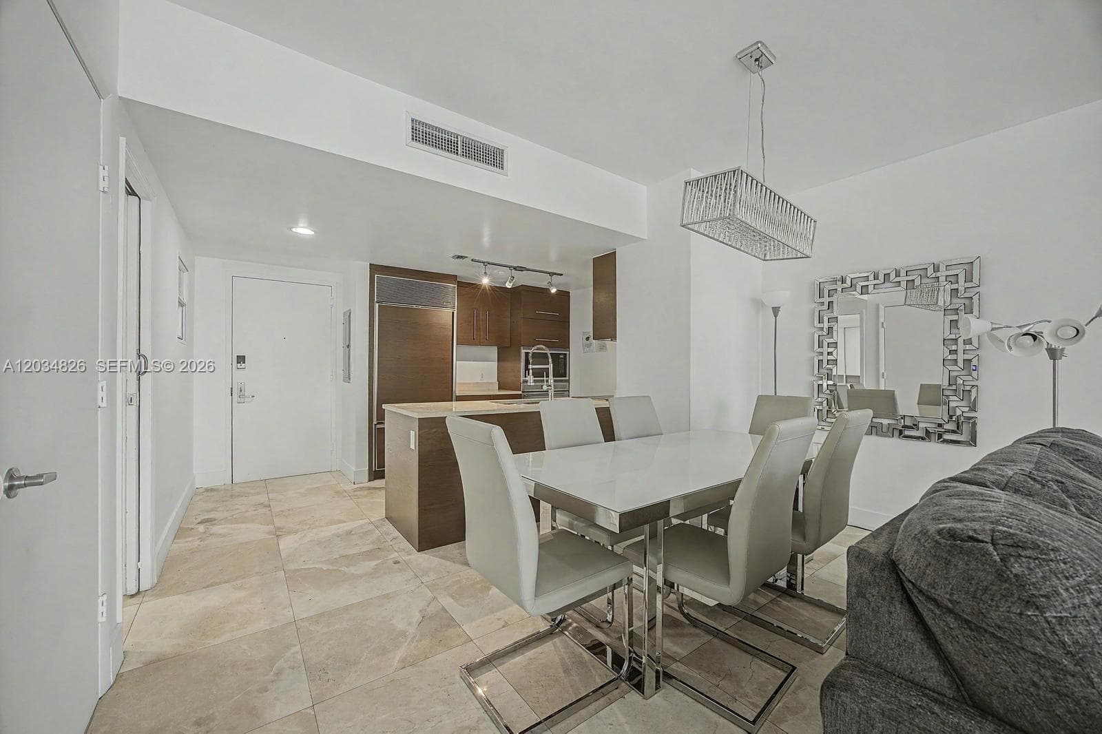 485 Brickell Ave # 2209, Miami, FL 33131 photo 4