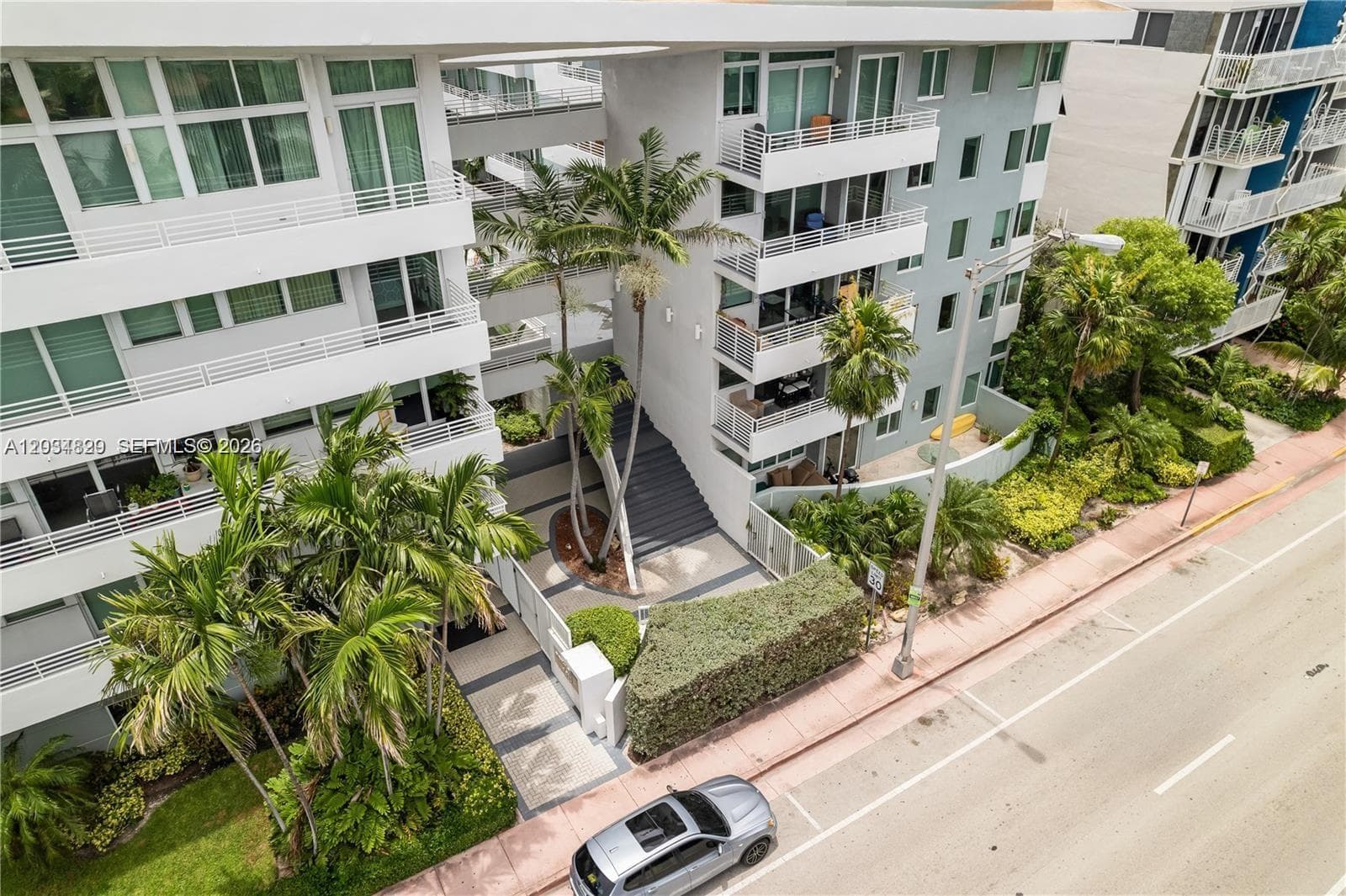 7800 Collins Ave # 508, Miami Beach, FL 33141 photo 4