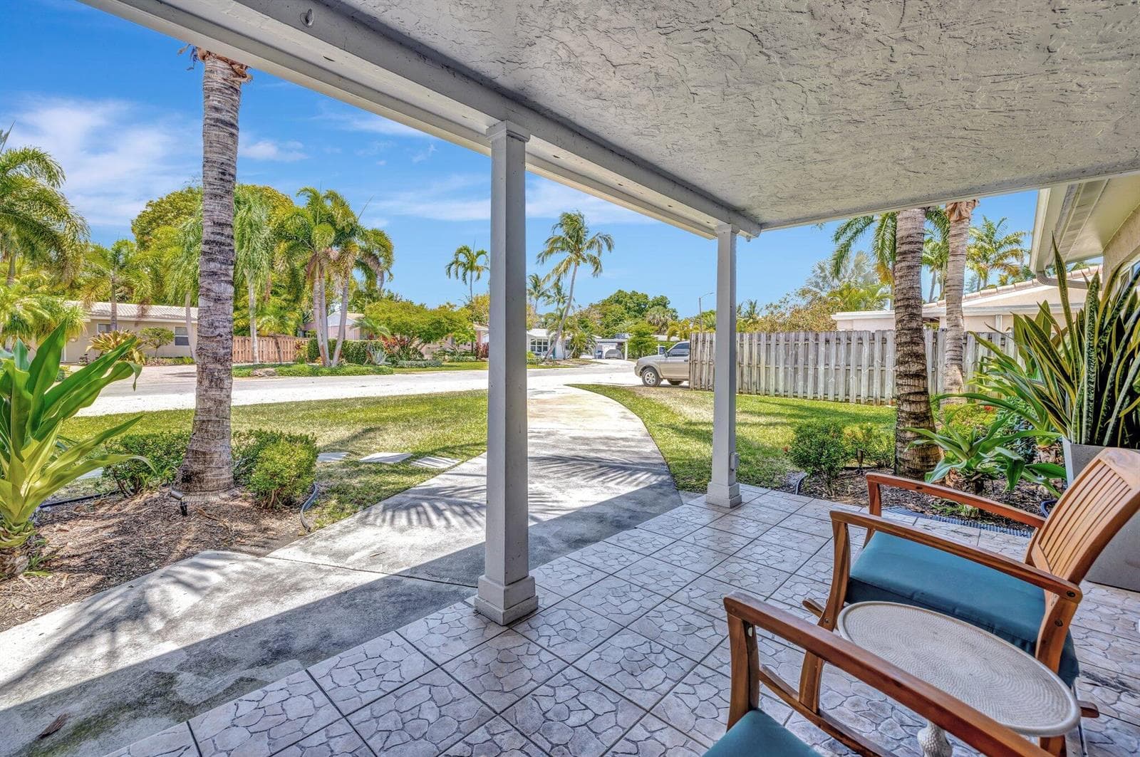 14 NE 26th Court, Wilton Manors, FL 33334 photo 4