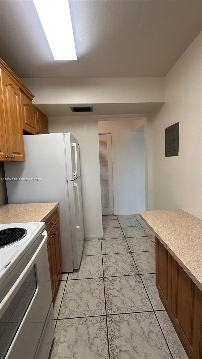 7646 Abbott Ave # 3, Miami Beach, FL 33141 photo 3
