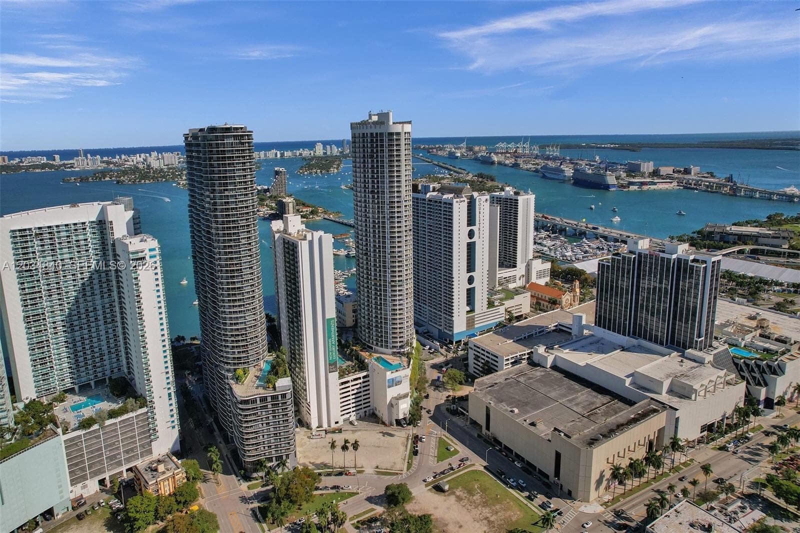 1750 N Bayshore Dr # 3802, Miami, FL 33132 photo 2