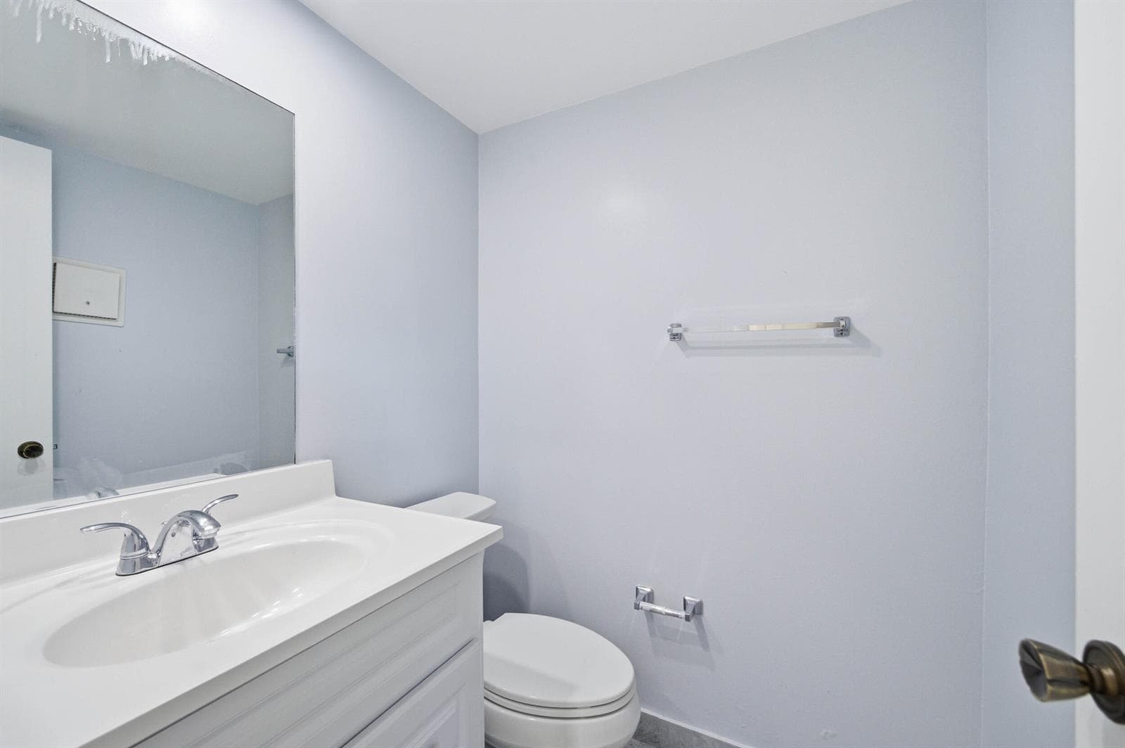 249 Burgundy F, Delray Beach, FL 33484 photo 5