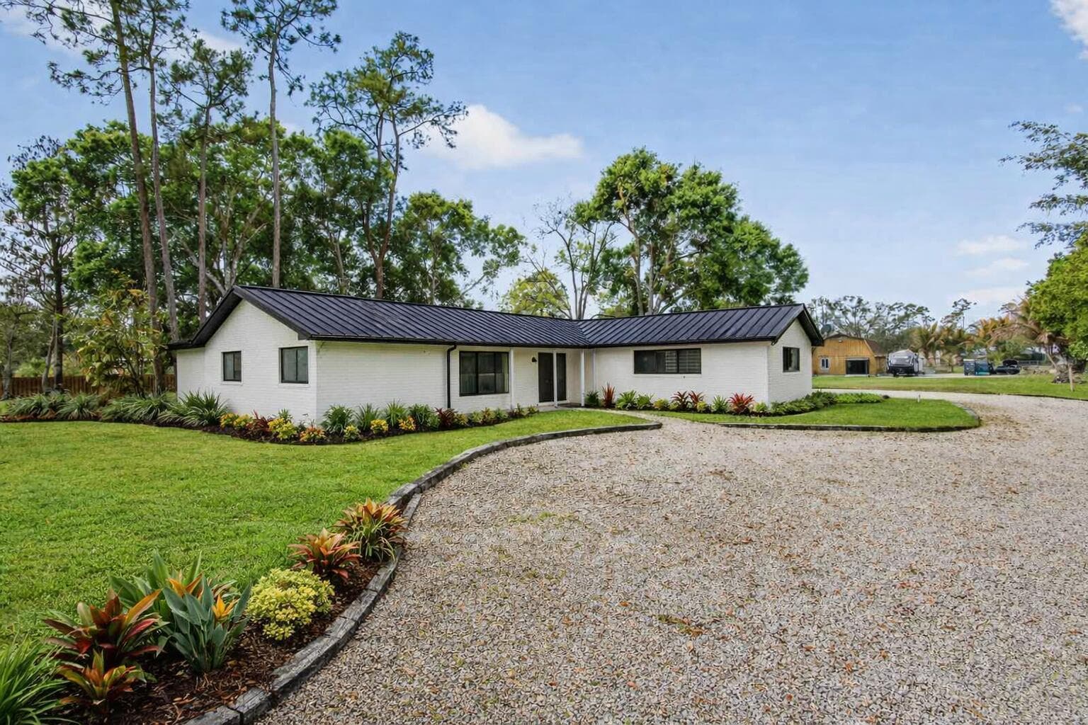 749 W Rambling Drive, Wellington, FL 33414 photo 4